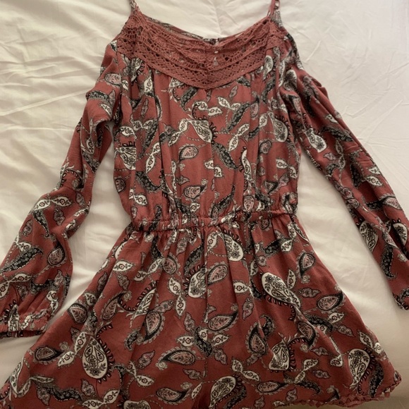 Dresses/ rompers - Picture 3 of 4